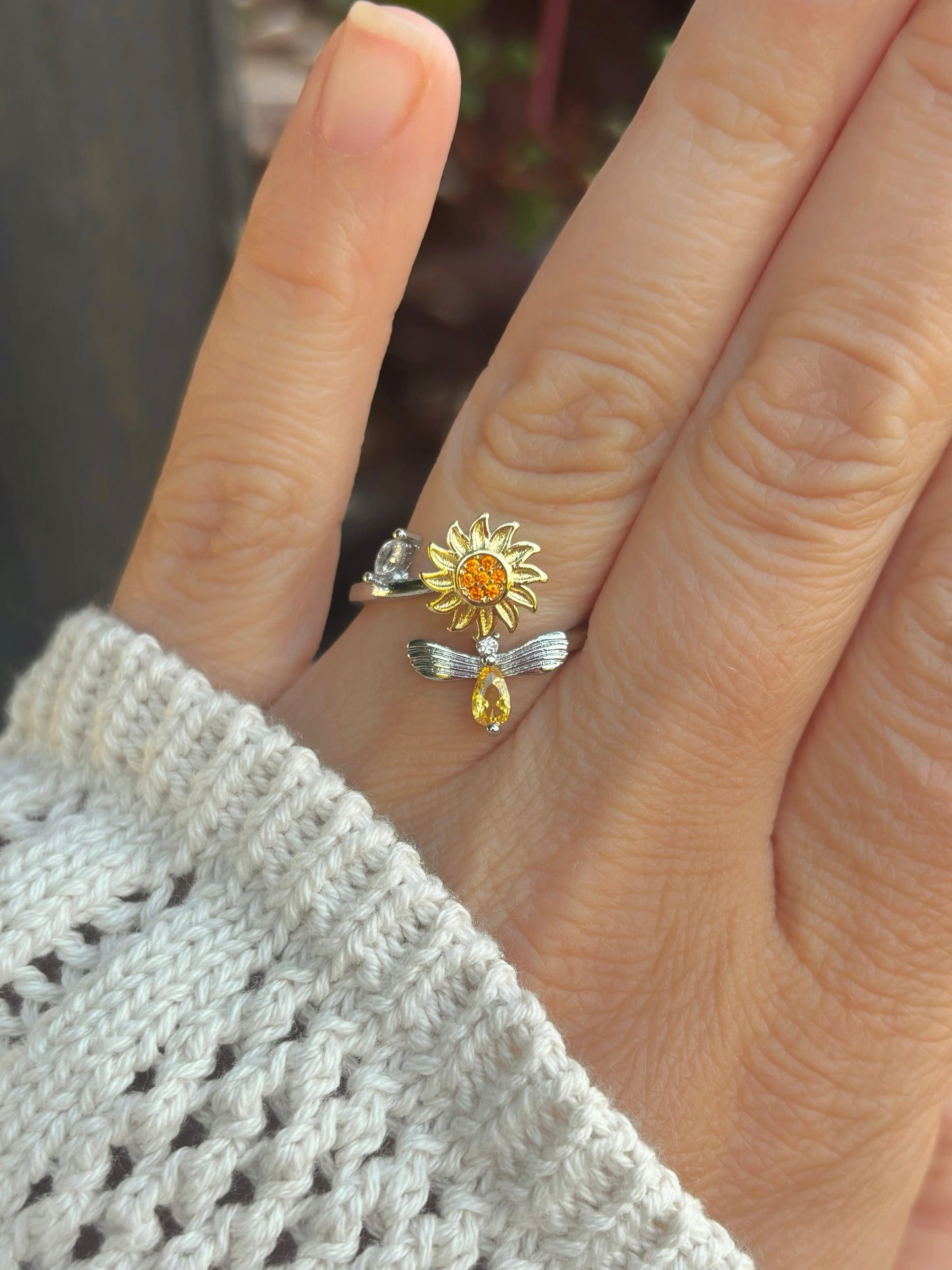 Sweet As Honey Fidget Ring in Silver