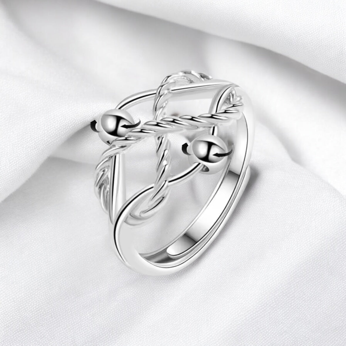 Love Me Knot Fidget Ring
